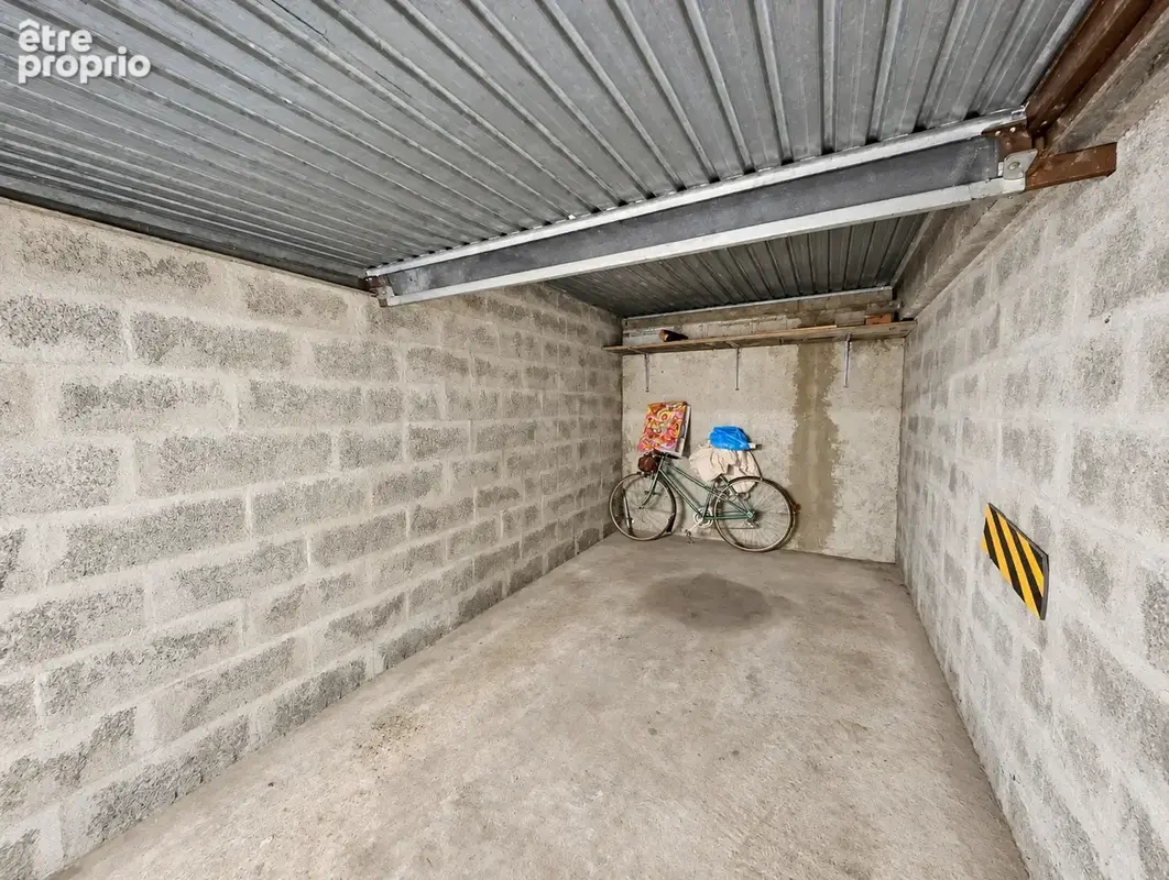 Garage jourdil rue moussy 12 m 2 - photo 3