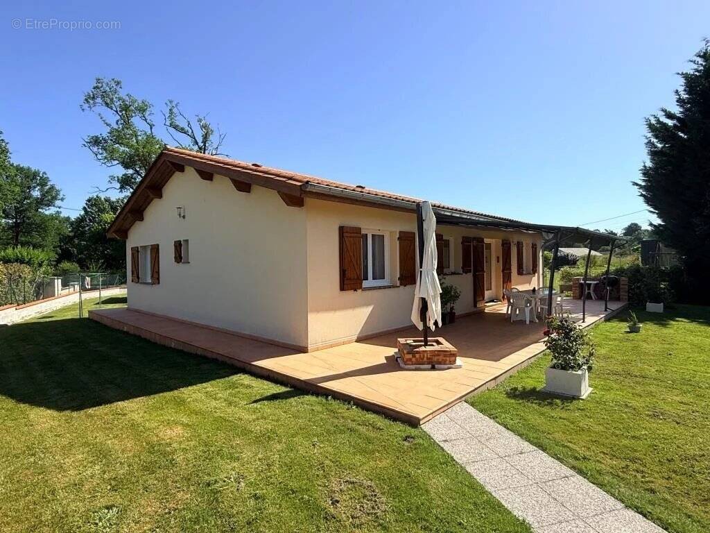 Maison à SAINT-SAVIN