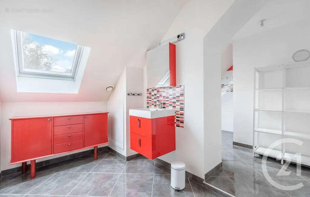 Maison 290 m² à Montigny-Les-Monts  - photo 12