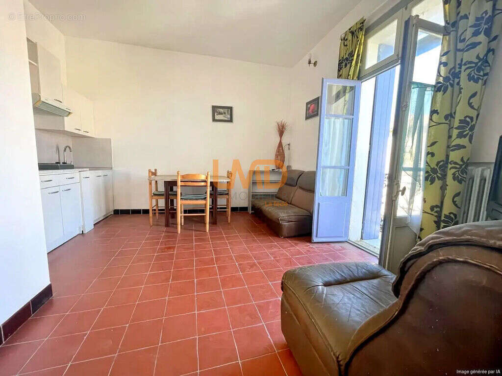 Maison à VILLENEUVE-LES-BEZIERS