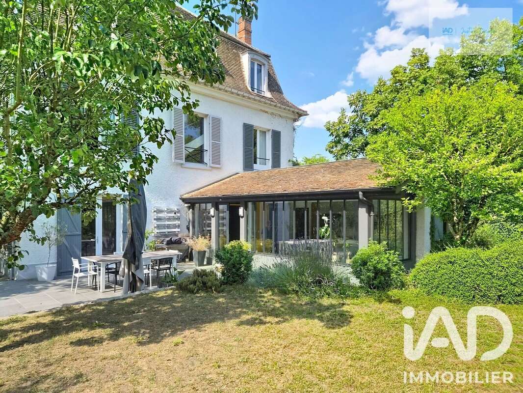 Photo 3 - Maison à LE COUDRAY-MONTCEAUX