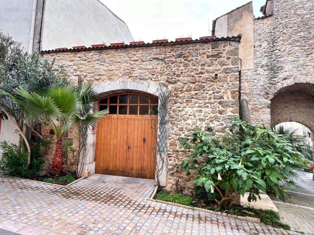Maison 213 m² à Saint-Marcel-Sur-Aude  - photo 2