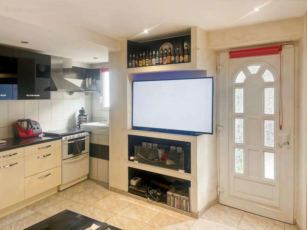 Appartement à CORBEIL-ESSONNES