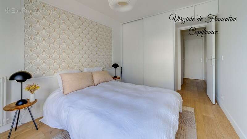 Appartement à PARIS-10E