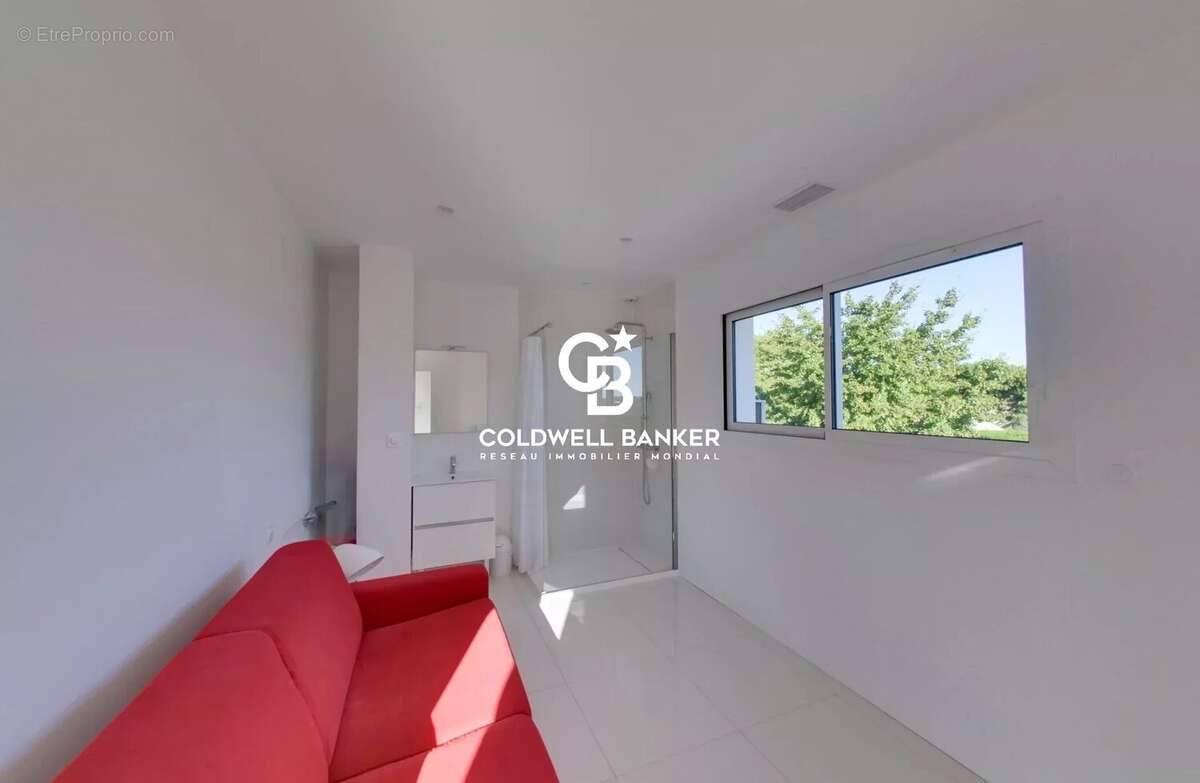 Maison à SAINT-CYPRIEN