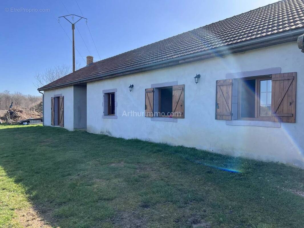 Maison à ALLIGNY-EN-MORVAN