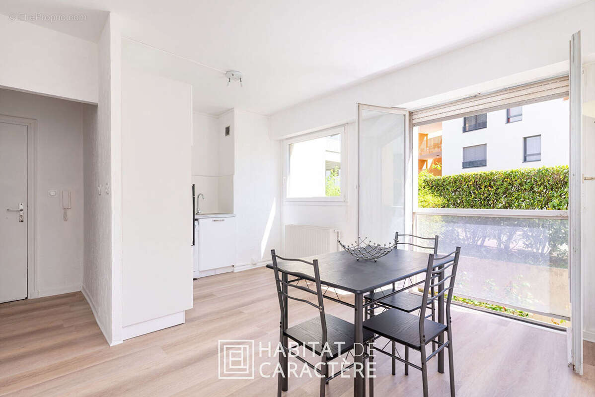 Appartement à LYON-4E