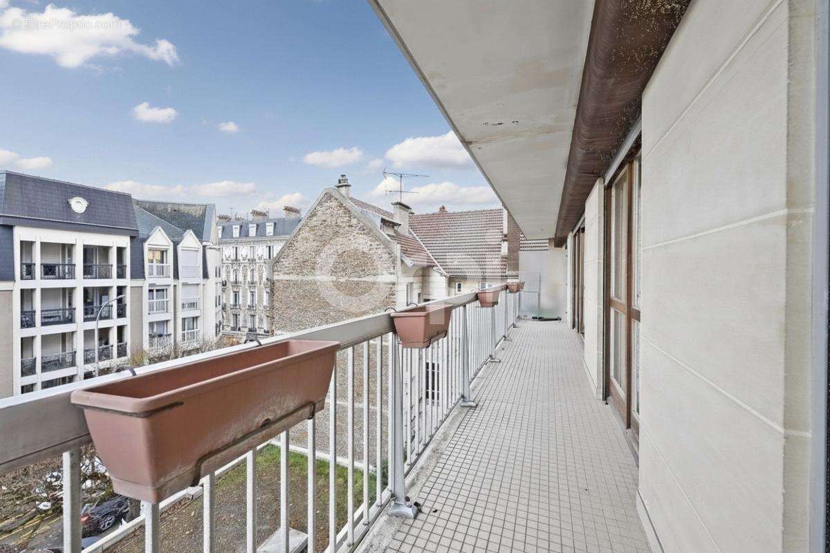 Appartement à VILLEMOMBLE