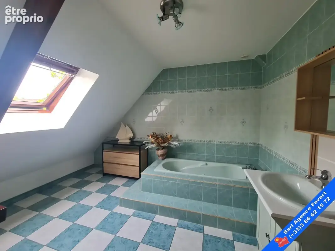 Pavillon familial dans un quartier résidentiel proche des écoles - photo 12