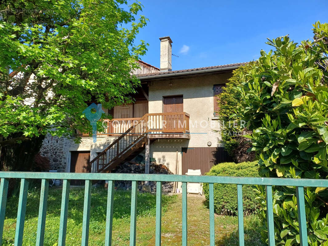Maison à PONTCHARRA