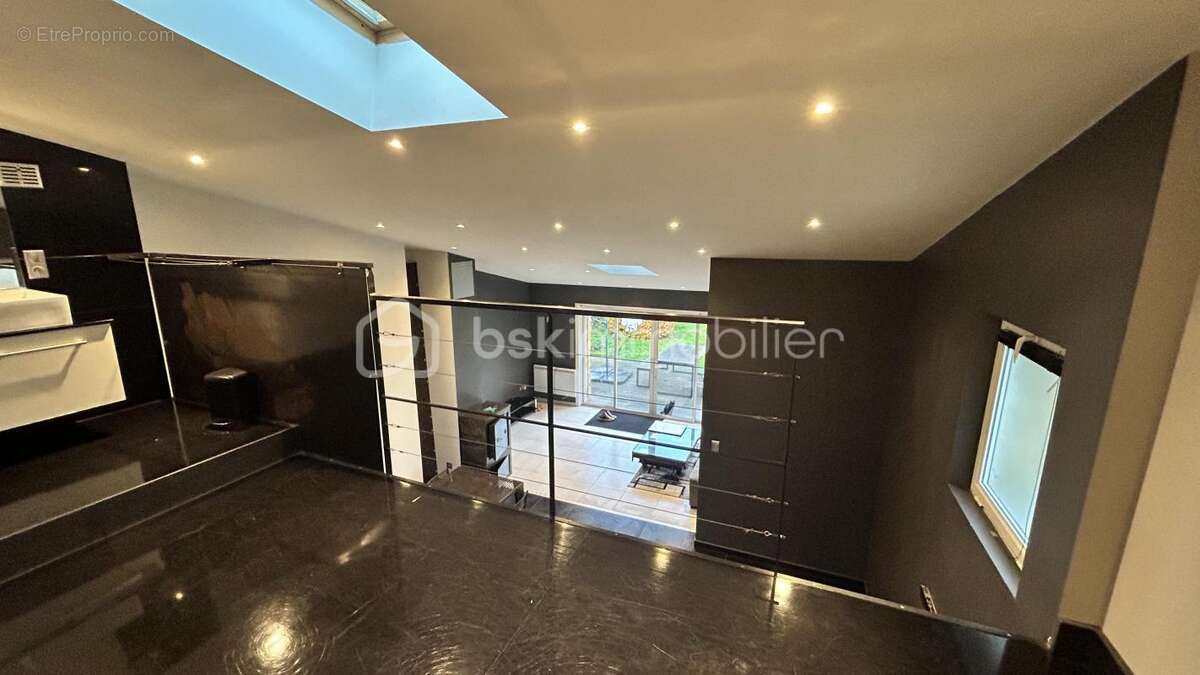 Maison à MOULEYDIER