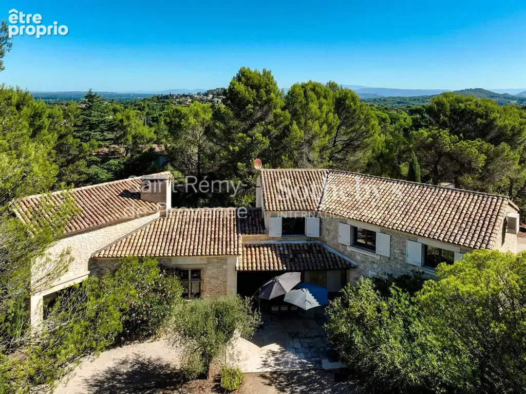 Une maison d'architecte en pierre face aux Alpilles - photo 17
