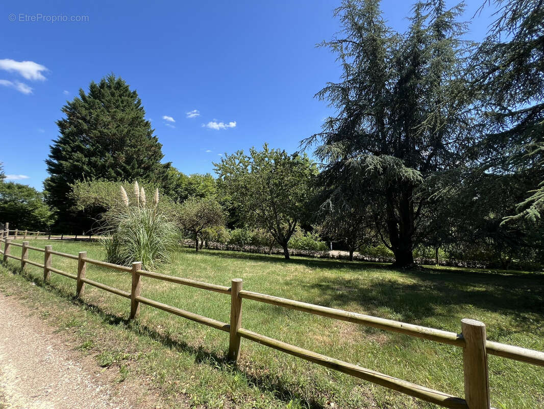 Maison à COSNE-COURS-SUR-LOIRE