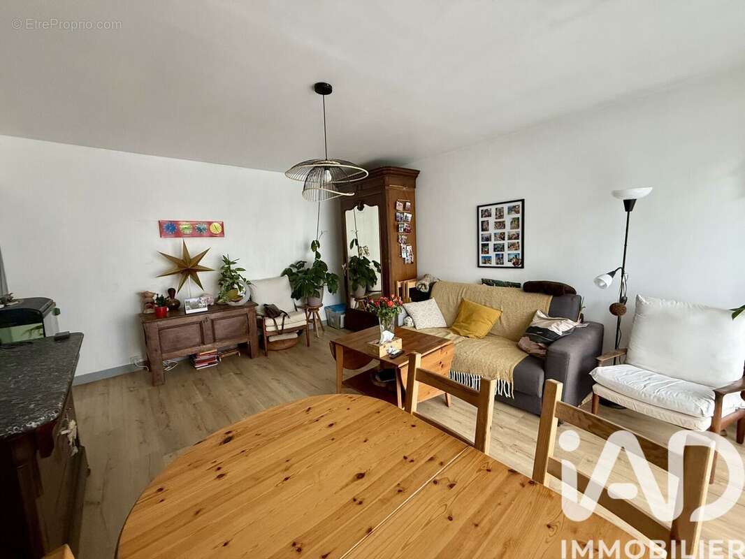 Photo 3 - Appartement à PIERREFITTE-SUR-SEINE