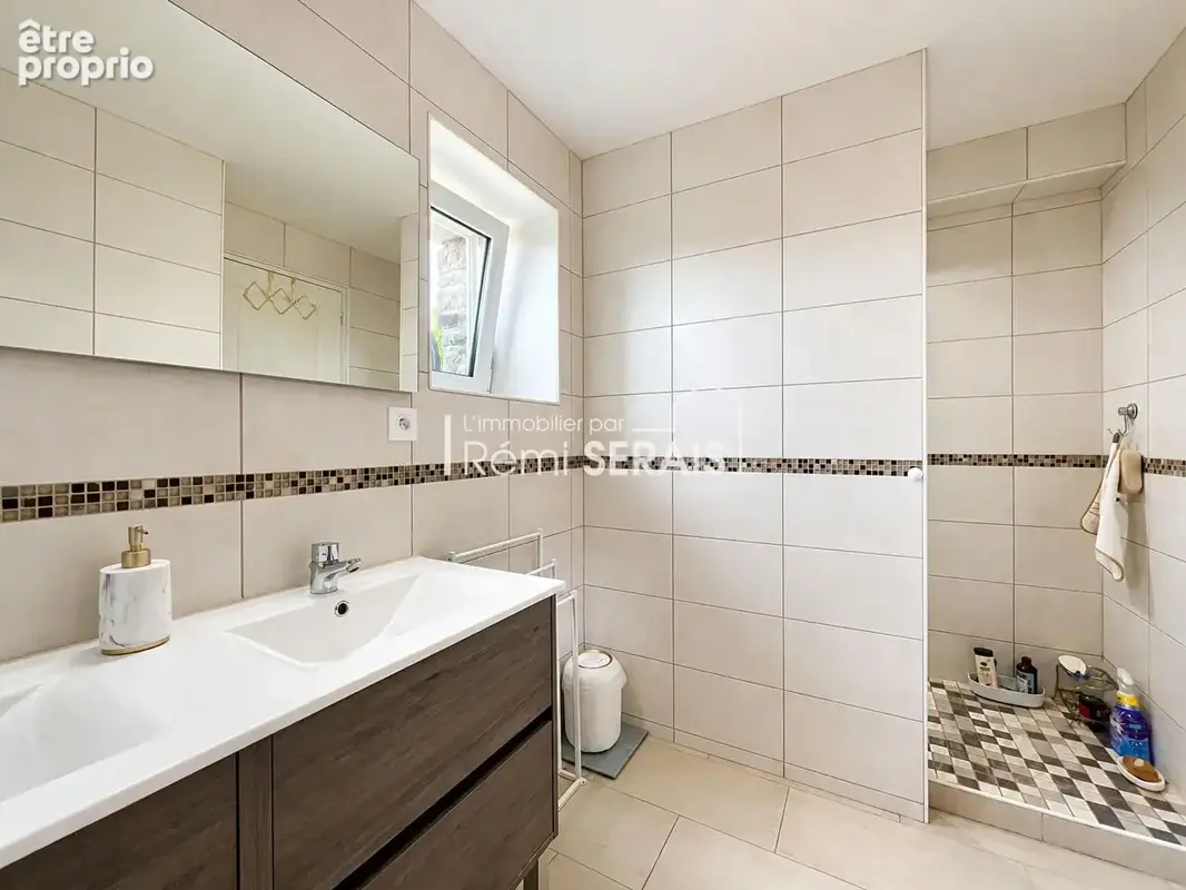 Longère rénovée, 3 chambres, à vendre à LOUGE SUR MAIRE - photo 8