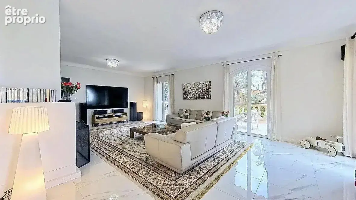 Maison 8 pièces 300 m² à vendre à Vence (06140) - photo 8