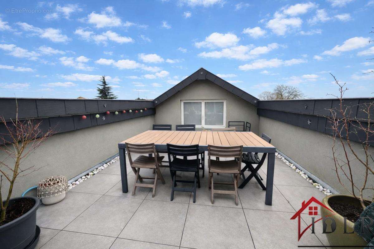 Appartement à MARLY