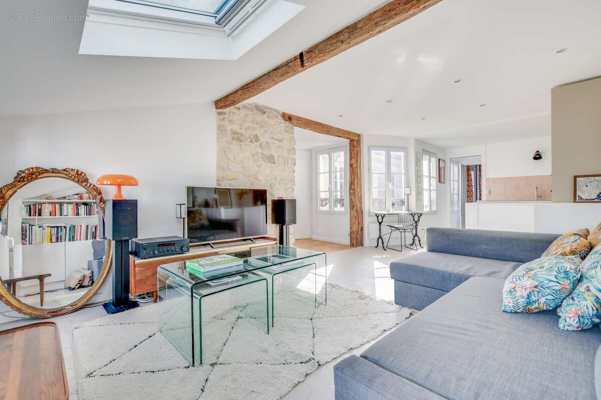 Appartement à PARIS-11E