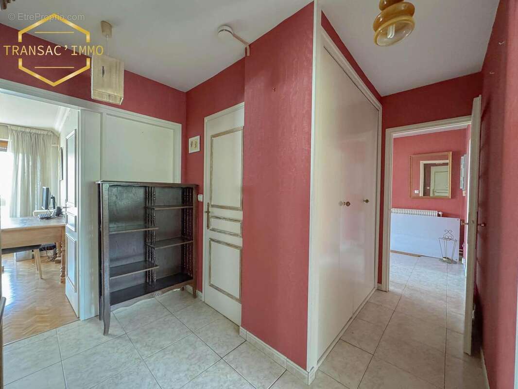 n°14 - Appartement à SAINT-EGREVE