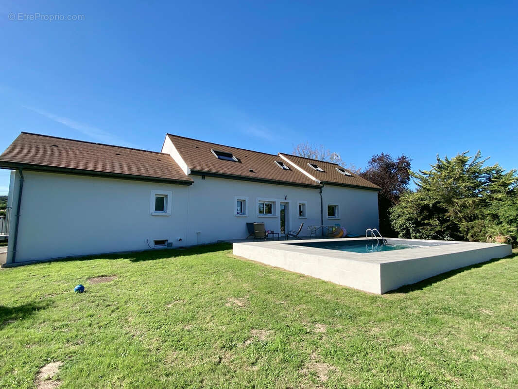 Maison à MONTFORT-L'AMAURY