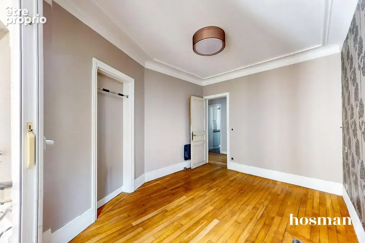 Appartement 3 pièces 57 m² - Lumineux avec cheminée - Rue des Moines, Paris 17ème - photo 9