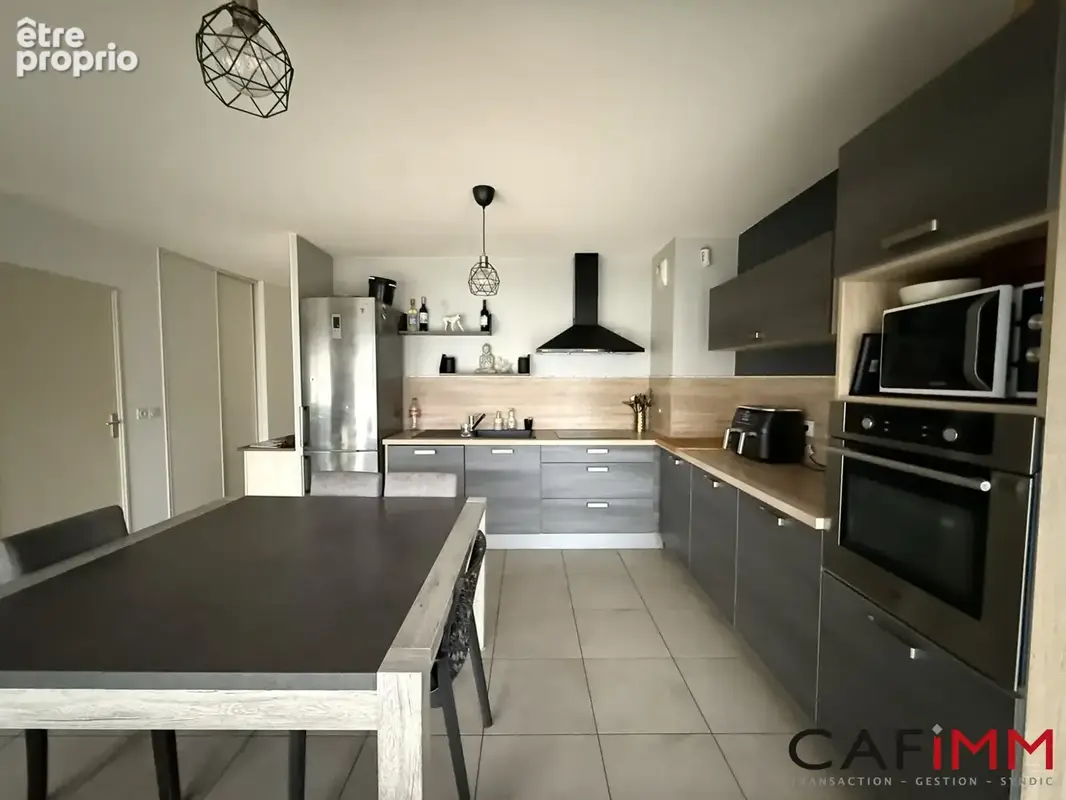 Appartement 3 pièces 74 m² à vendre à Villeurbanne (69100) - photo 6