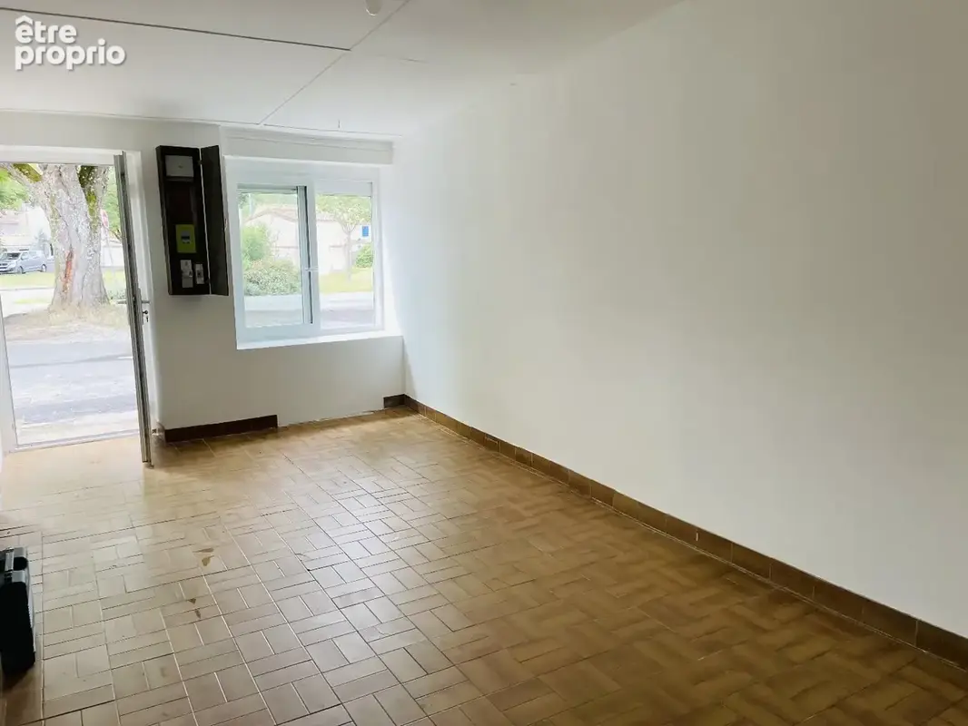 Maison ancienne au coeur du quartier " La Barbinière" - photo 2