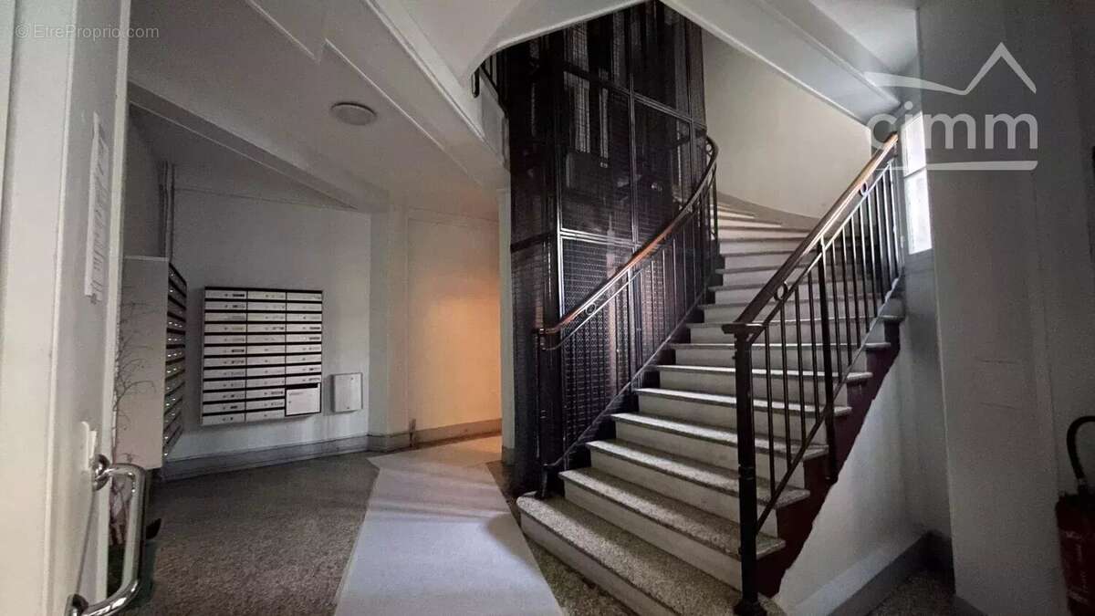 Appartement à PARIS-19E