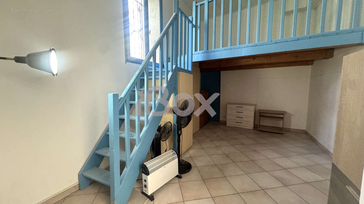 Appartement à LA VALETTE-DU-VAR