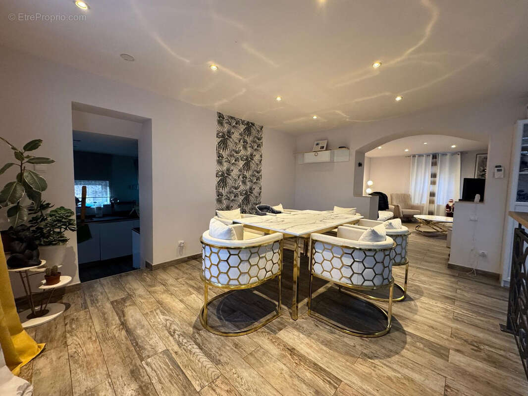 Maison à MOYEUVRE-GRANDE