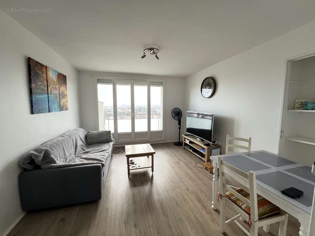 Appartement à VILLEFRANCHE-SUR-SAONE