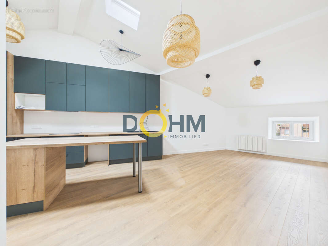 Appartement à BRIVES-CHARENSAC