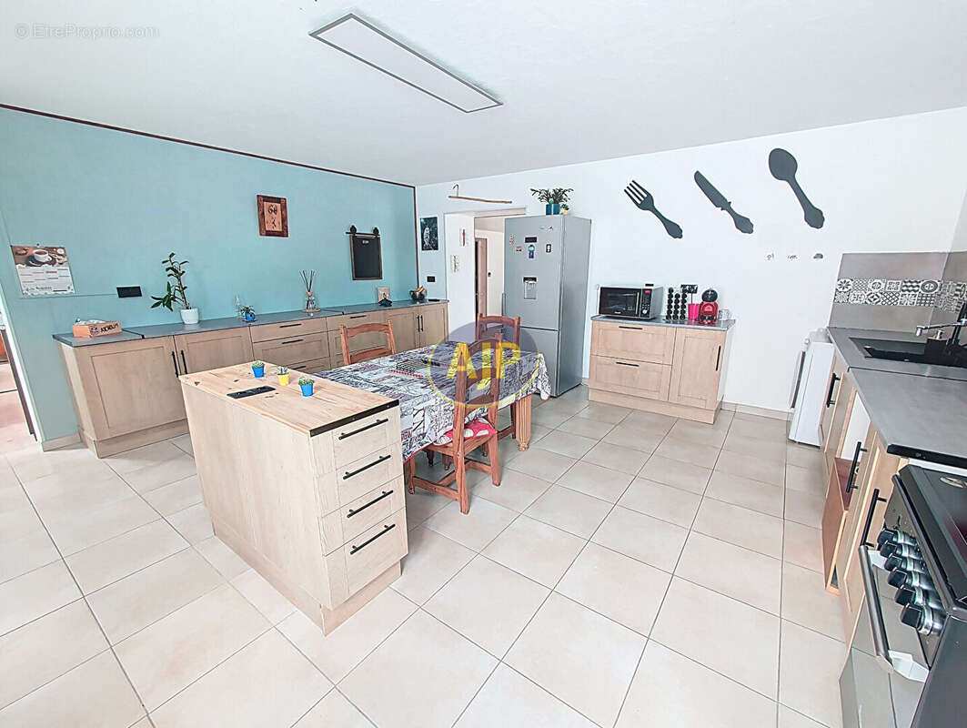 Maison à SAINT-YZANS-DE-MEDOC