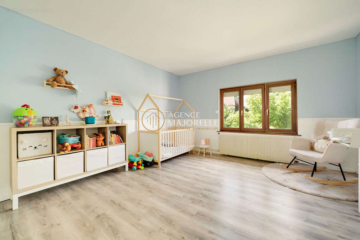 Maison familiale 175 m² , 4 chambres,dressing, Jardin sans vis-à-vis ,Proche Nancy - photo 11
