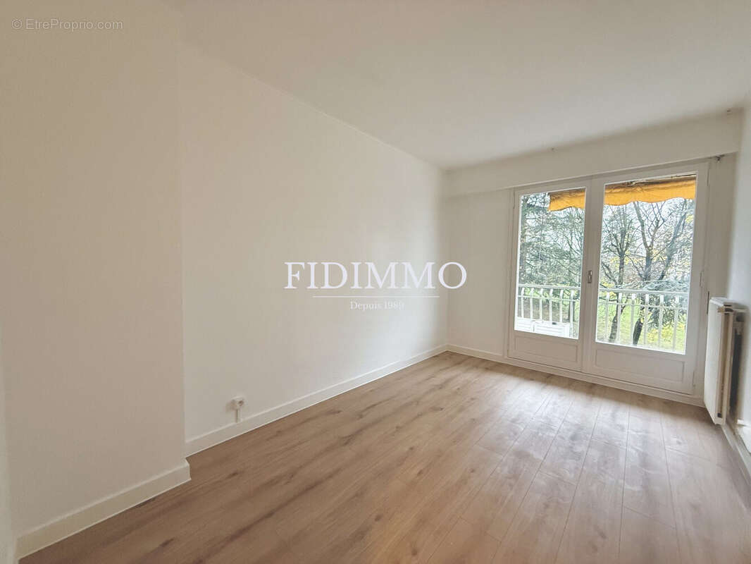 Appartement à CHENNEVIERES-SUR-MARNE