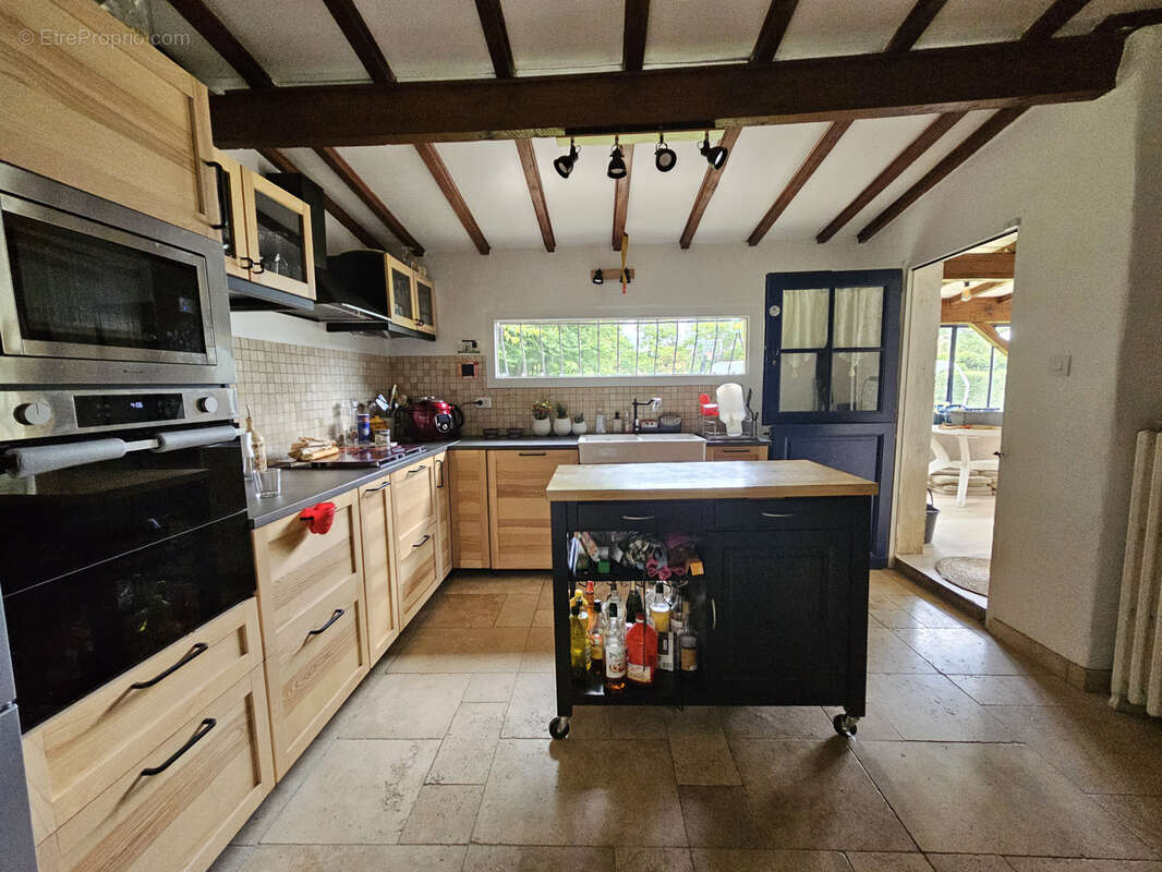 Maison à SAINT-PRIEST-BRAMEFANT