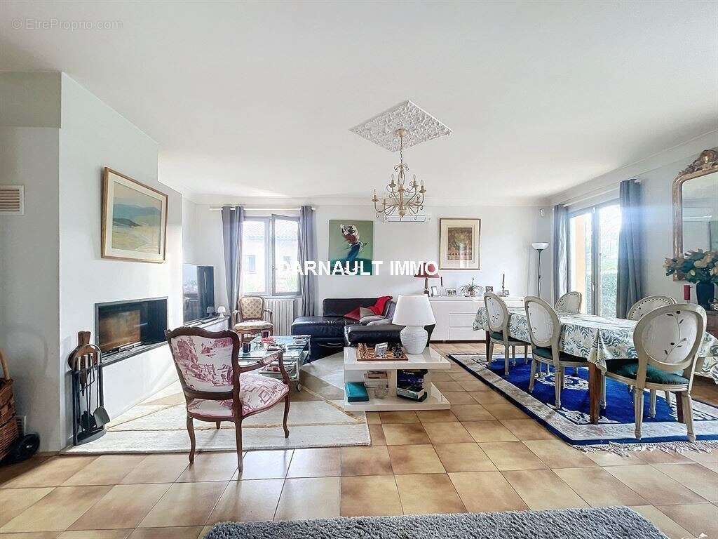 Maison à SAINT-JEAN-LHERM