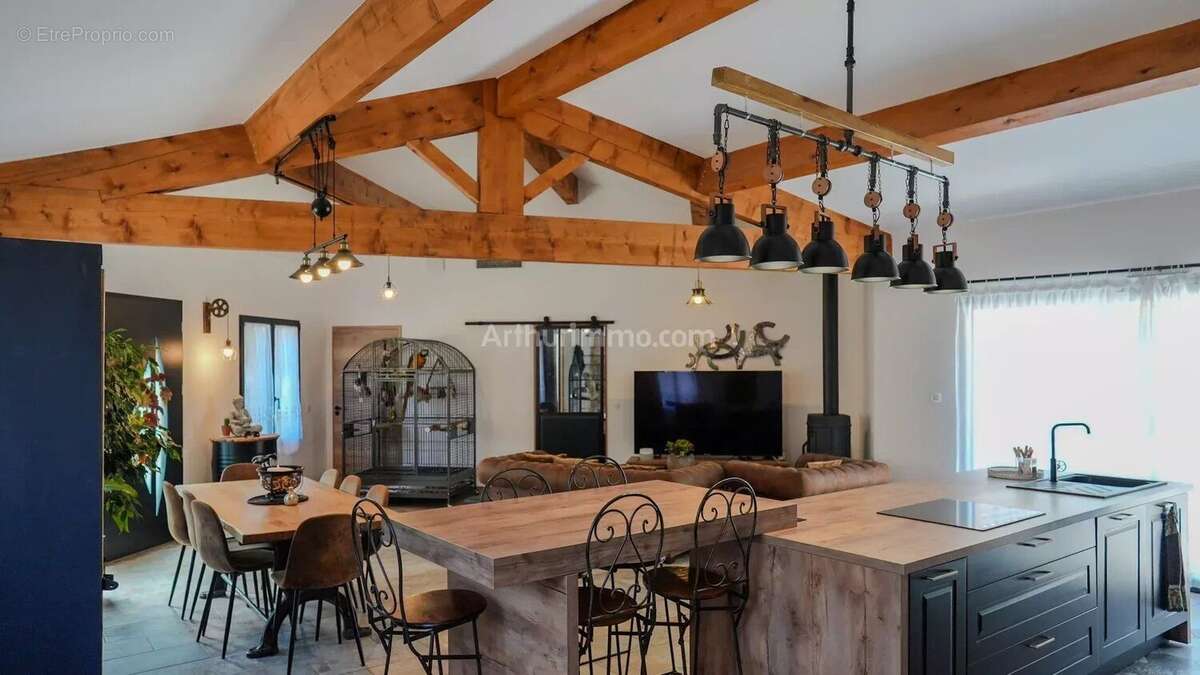 Vente Maison Chateaudouble(83300) 529 000ï¿œ - photo 3