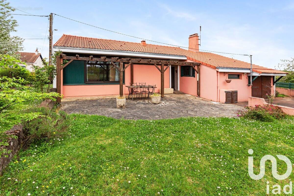 Photo 1 - Maison à MONNIERES