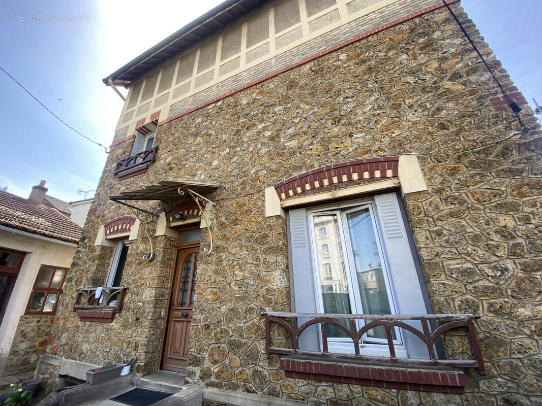 Maison à LE RAINCY
