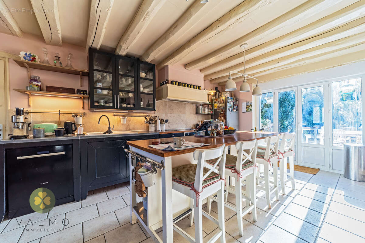 Maison à TACOIGNIERES
