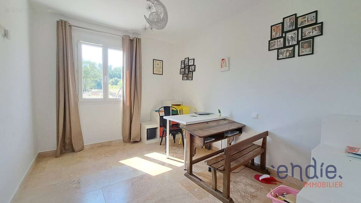 LE THORONET villa plain pied récente 3 chs sur 650 m² au calme - photo 17