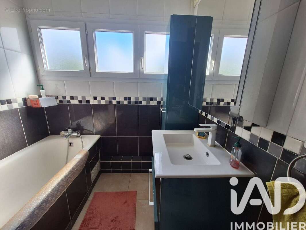 Photo 6 - Appartement à LIMAY