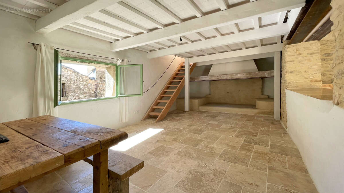 Maison à UZES