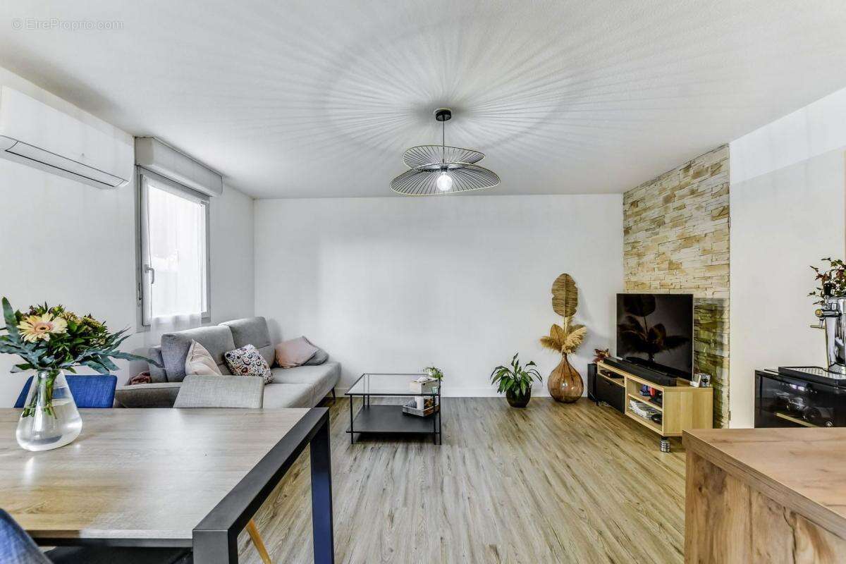 Appartement à SAINT-JORY