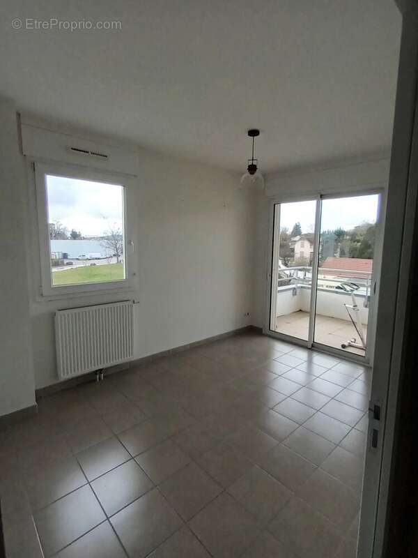 Appartement à MONTCEAU-LES-MINES