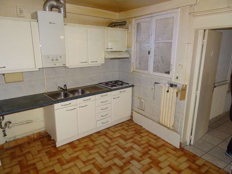 Appartement à PARIS-10E