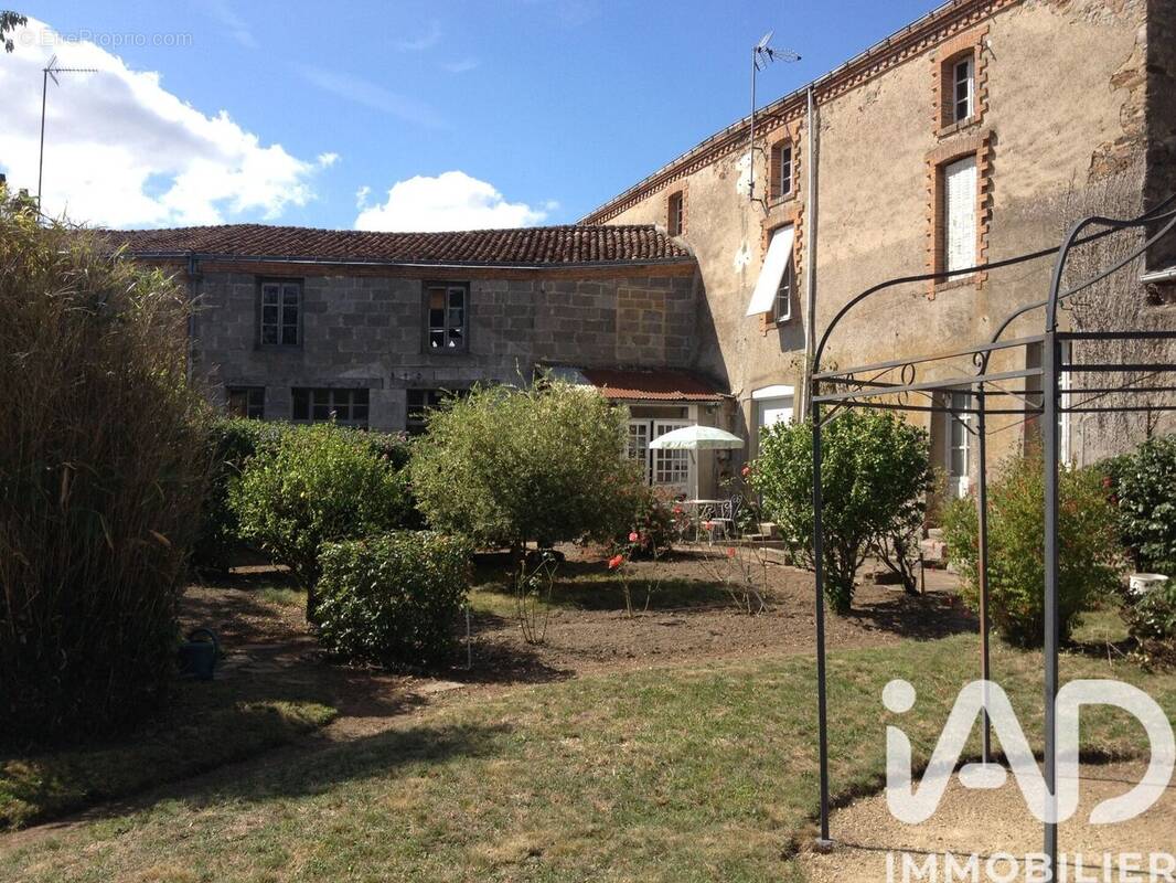 Photo 1 - Maison à TREMENTINES