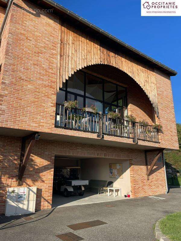 Commerce à CARLA-BAYLE