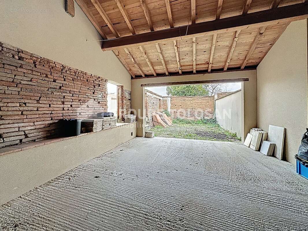 Maison à CASTELMAUROU